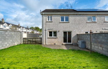 19 Westwood Grove, Clara, Co. Offaly