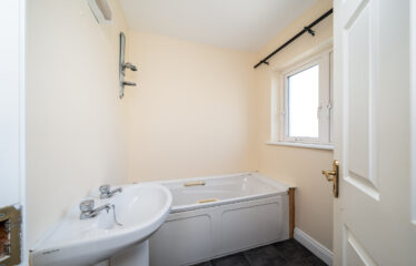 19 Westwood Grove, Clara, Co. Offaly