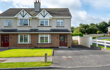 19 Westwood Grove, Clara, Co. Offaly