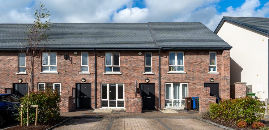 2 The Crescent, The Hawthorns, Tullamore, Offaly