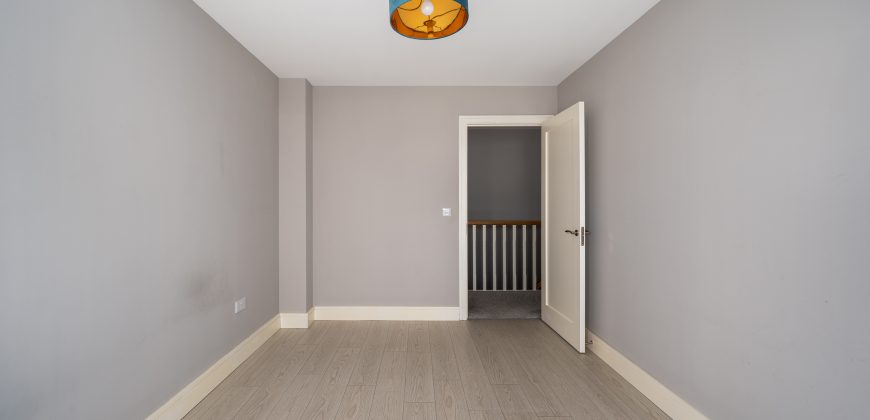 2 The Crescent, The Hawthorns, Tullamore, Offaly